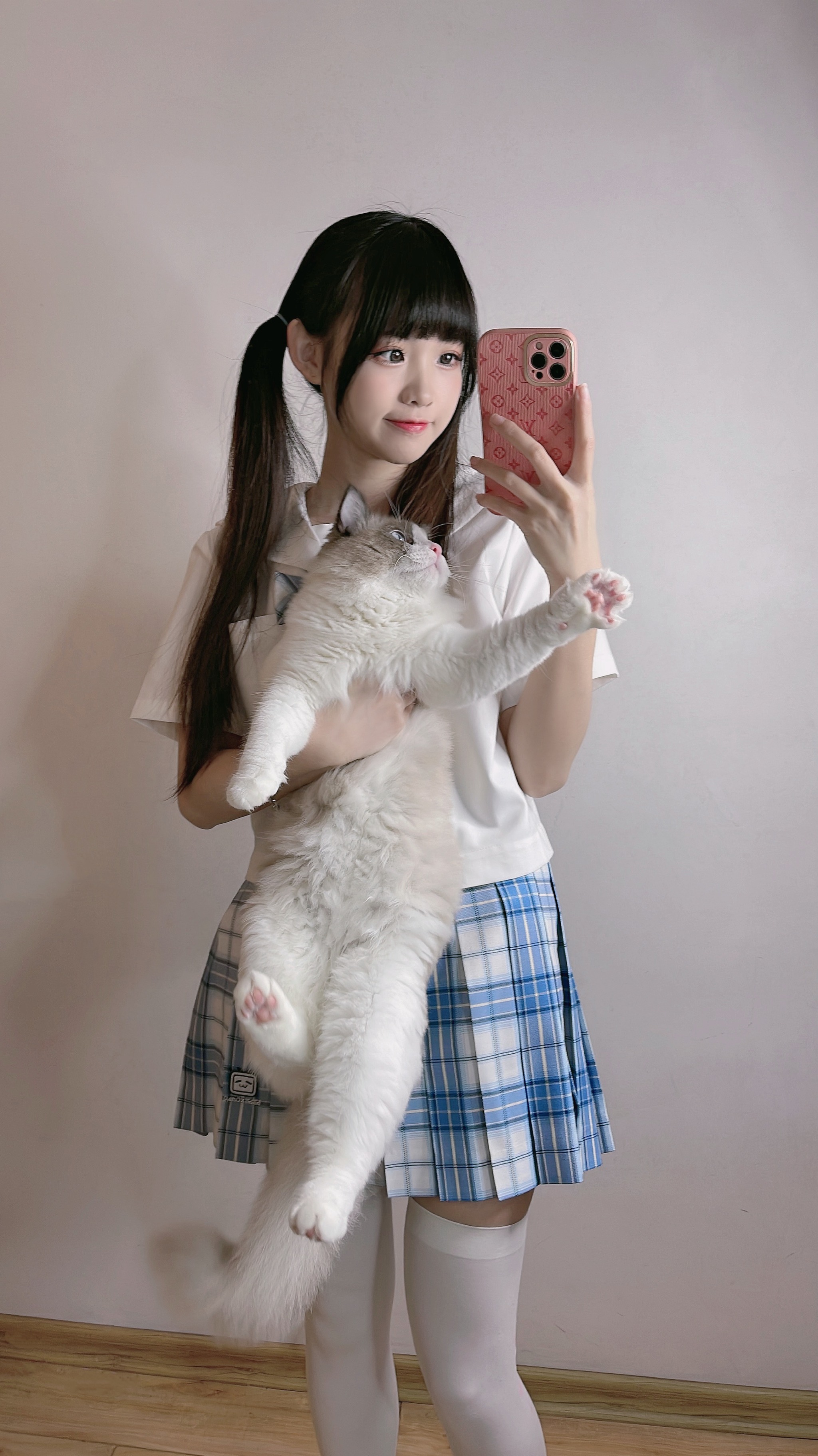 图片[1]-miko酱ww – NO.042  自拍系列 mikoの白丝2[227P]-XikXak